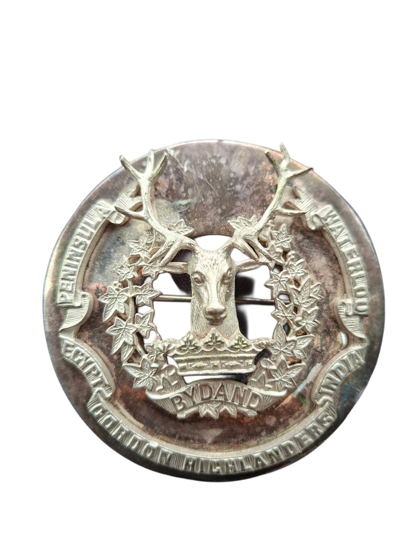 Scottish Gordon Highlanders Officers. Silver plated Brooch.