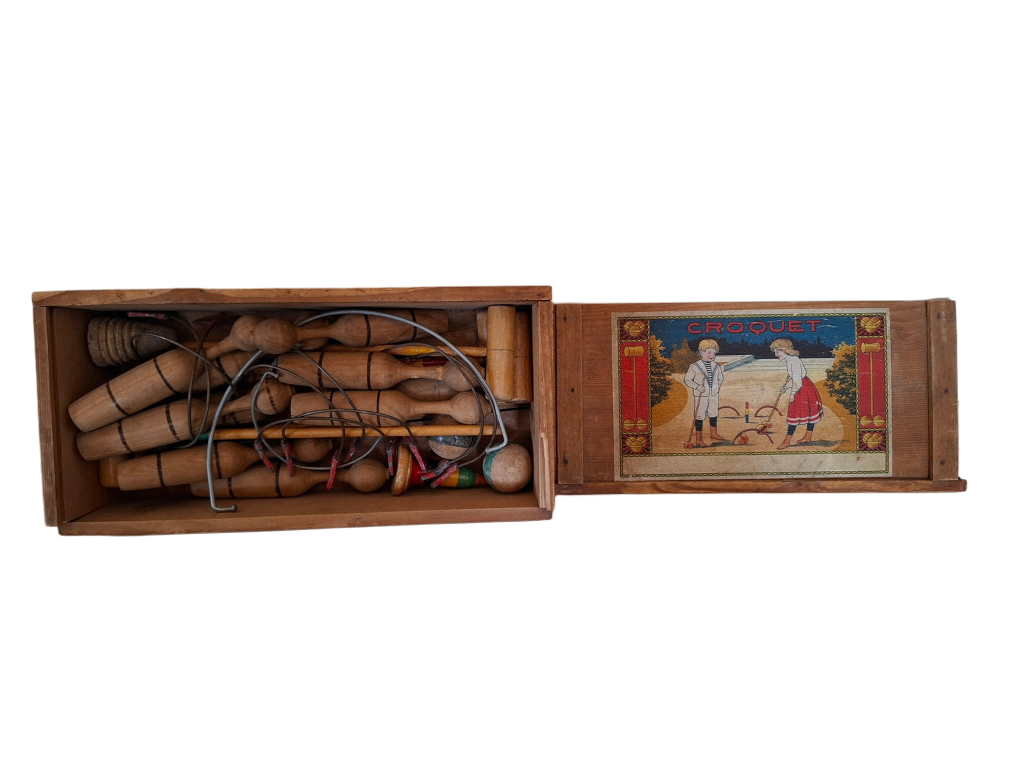 Croquet Set 1920-1930 in a wooden box. Original label on the front.